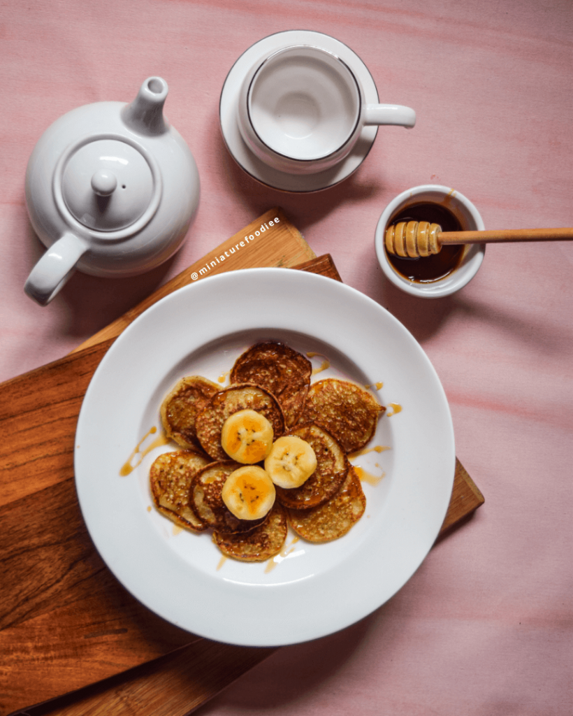 Eggless Banana Pancake by Miniaturefoodie