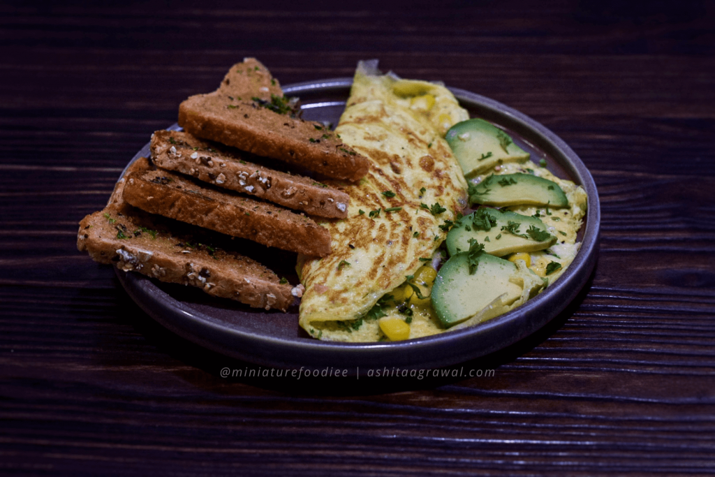 mexican omlette at cafe nutrithink thane west
